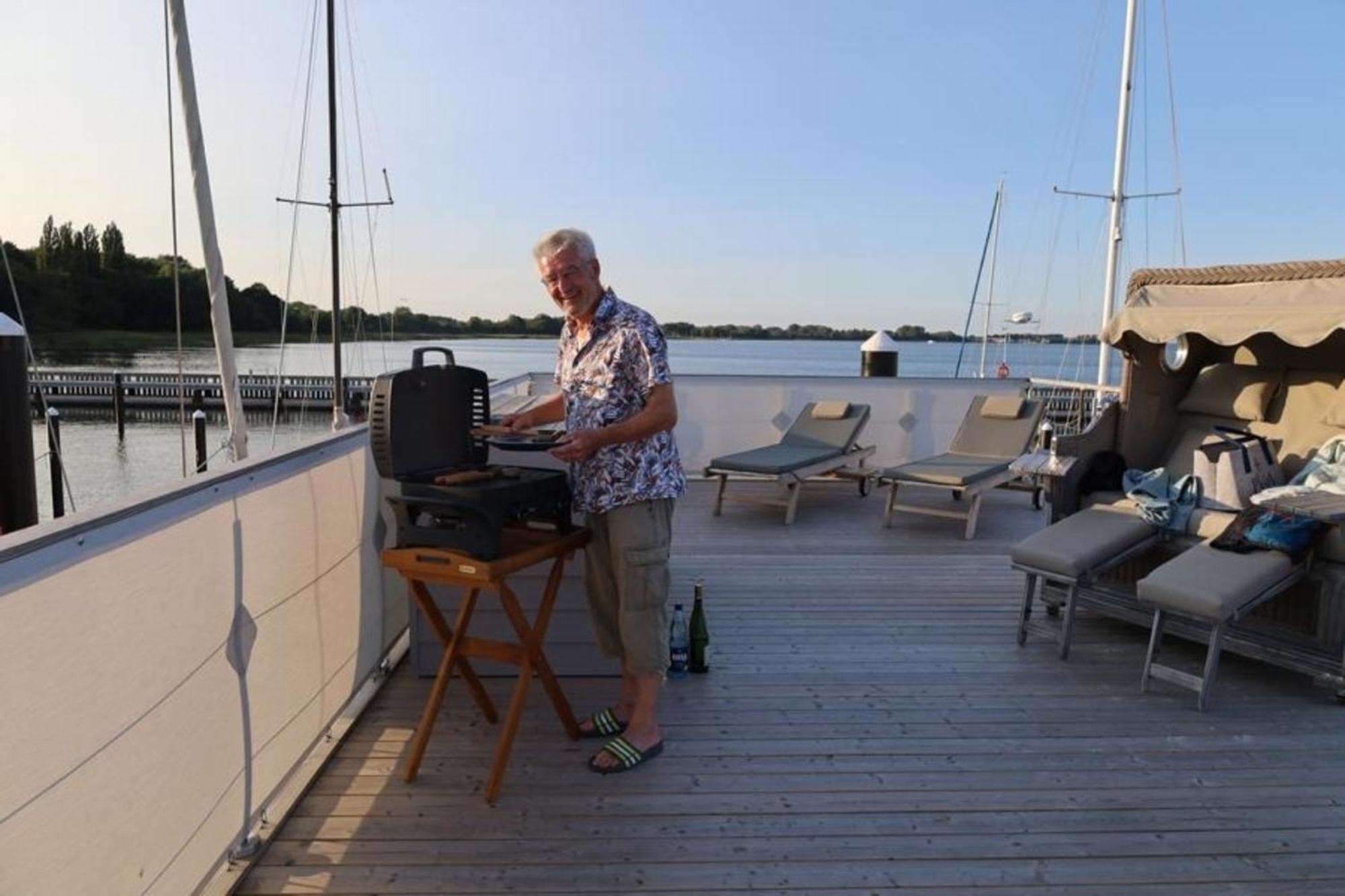 Hausboot Liliput Hotell Stralsund Exteriör bild